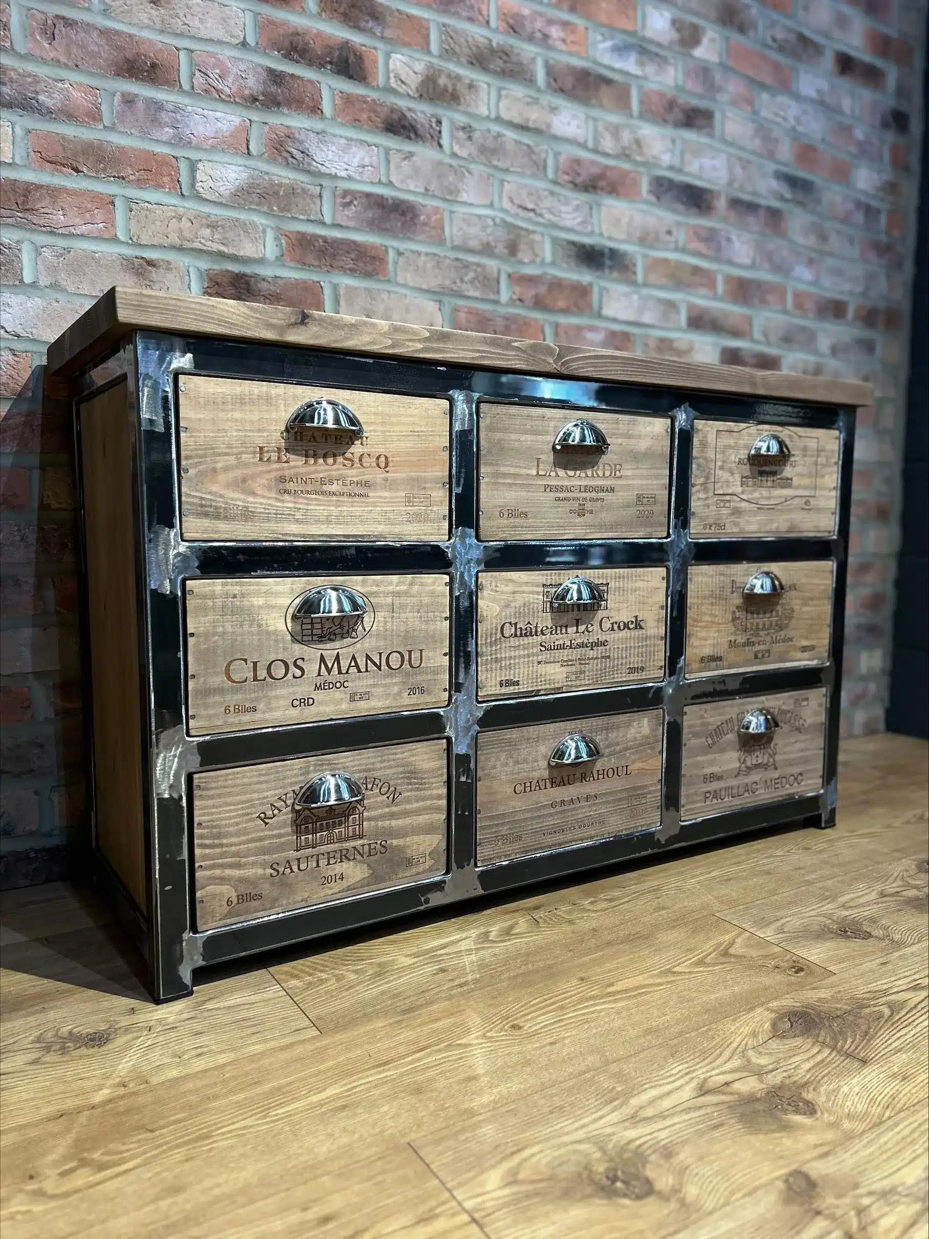9 drawer wine crate side unit - Image 1